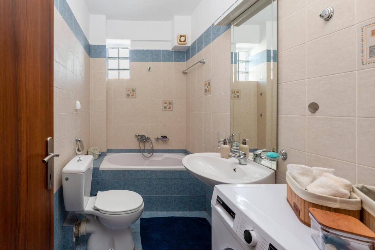 Eleni'S Modern Apartment Волос Екстер'єр фото